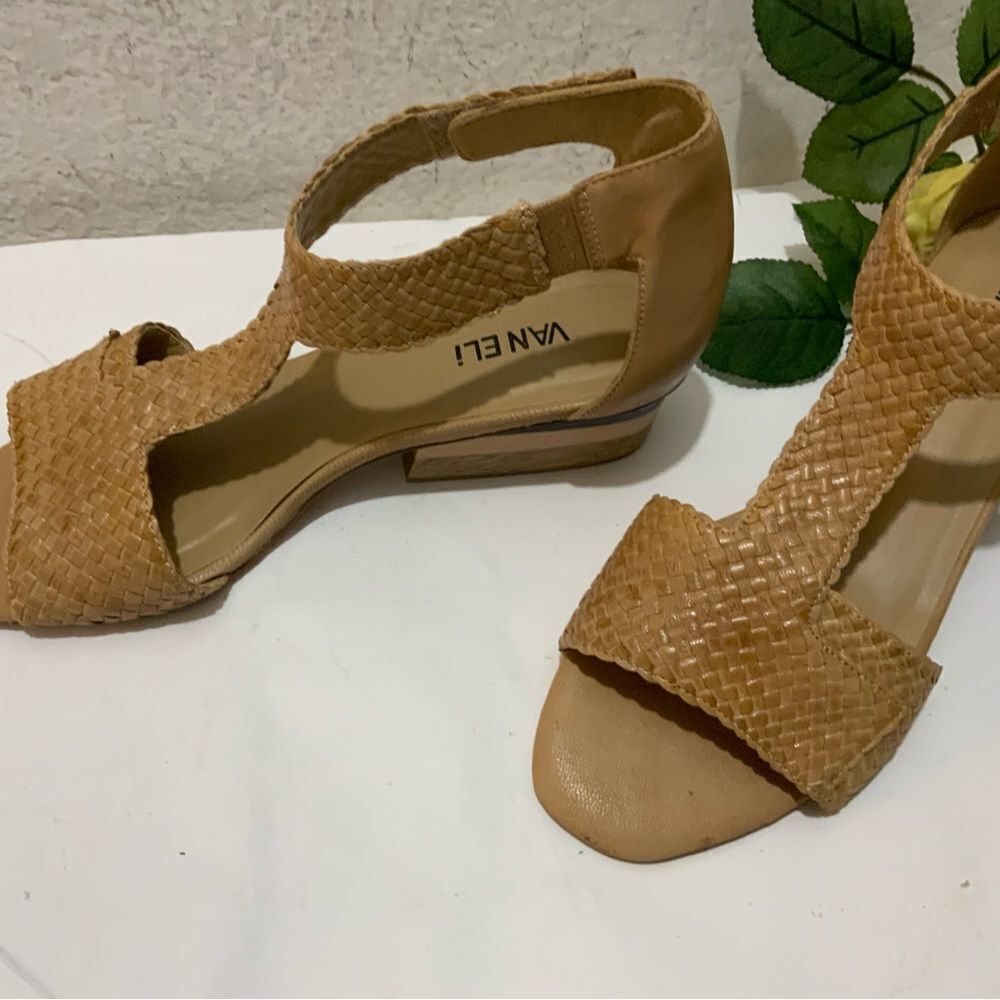 Vaneli Charee Tan  Woven Leather Ankle Strap Block Heel Sandals size 10 wide - Picture 11 of 12